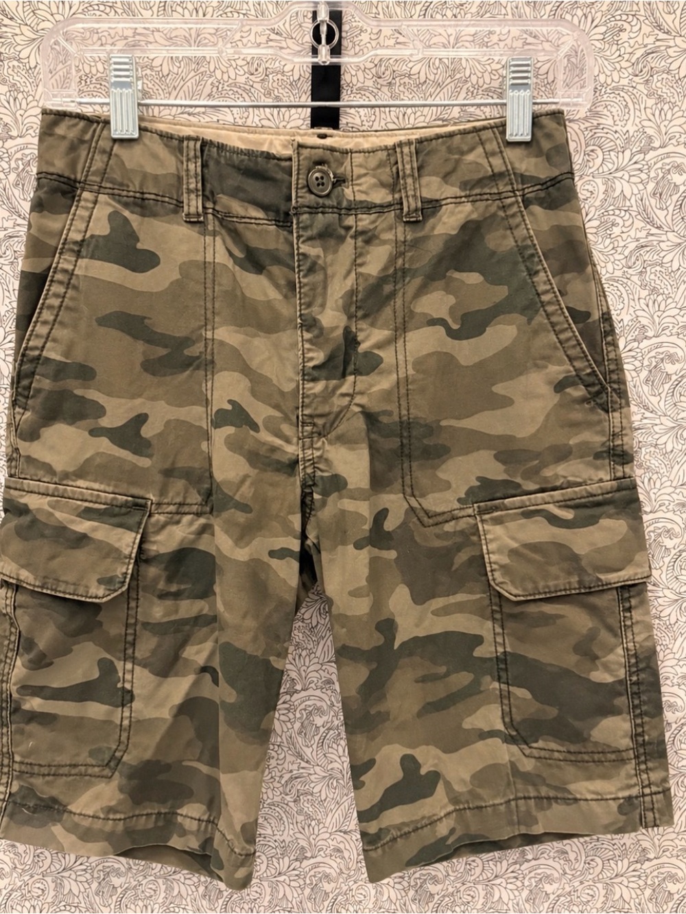 GAP Boys Camo Cargo Shorts in Olive and Dark Green